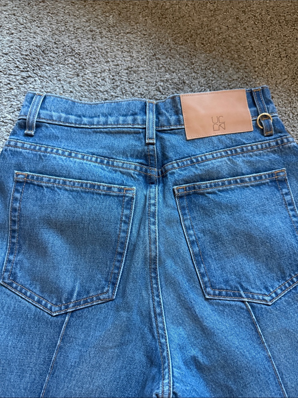 Ulla Johnson Mid-Blue Wide Leg Cuffed Jeans - Picture 4 of 7